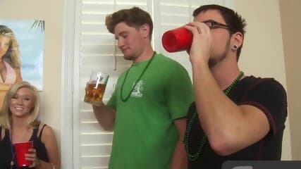 Faye Reagan - Drunk House Party Fucking