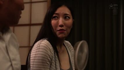 A Sweaty Married Woman's Overwhelming Hip Swings Made Me Cum Inside Her Without Moving My Hips Even Once. Tina Nanami